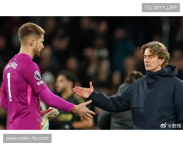 热刺遭绝平后球迷嘘声，弗兰克通道内受质疑